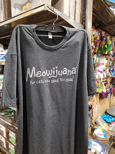 Pet Supply Store «Paws Stop», reviews and photos, 8909 Pendleton Pike, Indianapolis, IN 46226, USA