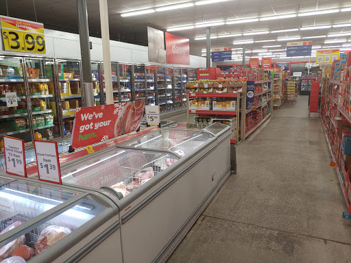 Shopping Mall «Southside Shopping Center», reviews and photos, 1415 S 14th St, Leesburg, FL 34748, USA