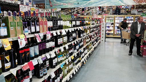 Beer Store «Liquor Locker», reviews and photos, 287 Main St, Gloucester, MA 01930, USA