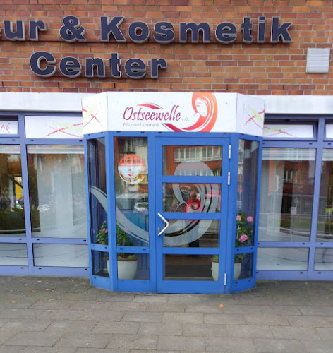 Frisur & Kosmetik Ostseewelle eG à Rostock