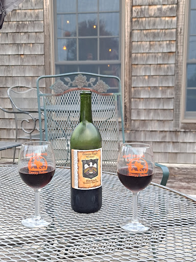 Winery «Greene Eagle Winery», reviews and photos, 2576 Davis Peck Rd, Cortland, OH 44410, USA