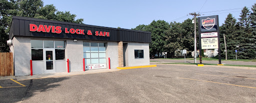 Locksmith «Davis Lock & Safe», reviews and photos, 2500 Cleveland Ave, St Paul, MN 55113, USA