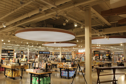 Book Store «Barnes & Noble», reviews and photos, 3230 Galleria, Edina, MN 55435, USA