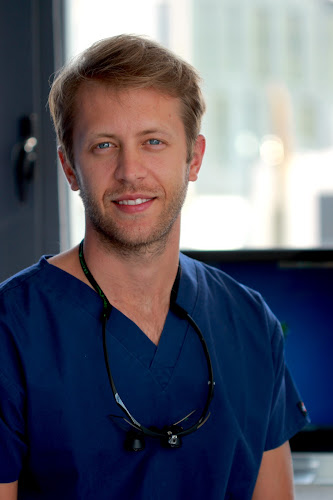 Dentiste Docteur Pierre-Victor BAZIN Bourgoin-Jallieu