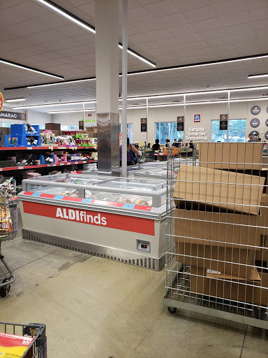 Supermarket «ALDI», reviews and photos, 7050 N University Dr, Pompano Beach, FL 33321, USA