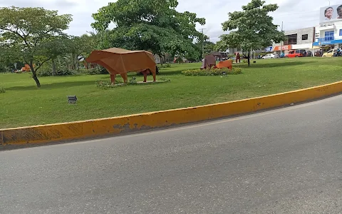 Monumento a la Ganadería image