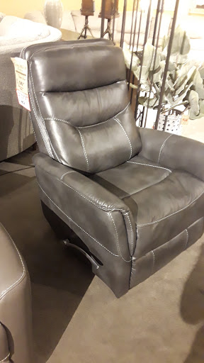 Furniture Store «Carol House Furniture», reviews and photos, 2332 Millpark Dr, Maryland Heights, MO 63043, USA