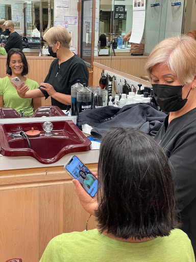 Barber Shop «Charles Barber Shop», reviews and photos, 1800 K St NW B1, Washington, DC 20006, USA