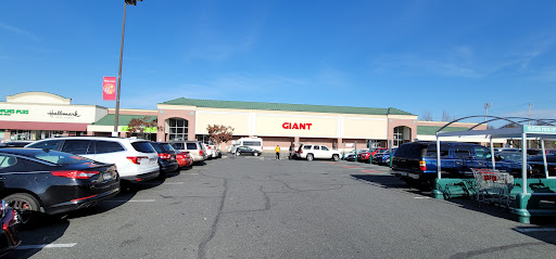 Grocery Store «Giant Food Stores», reviews and photos, 3477 Lincoln Hwy, Thorndale, PA 19372, USA