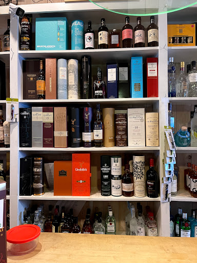 Wine Store «Toast Wines & Spirits», reviews and photos, 984 Farmington Ave B, West Hartford, CT 06107, USA