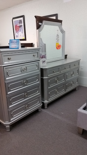 Furniture Store «Royal Furniture Co», reviews and photos, 500 N 19th St, Baton Rouge, LA 70802, USA