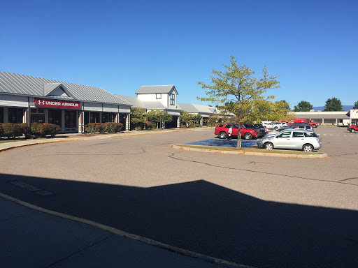 Outlet Mall «Essex Outlets & Cinemas», reviews and photos, 21 Essex Way, Essex Junction, VT 05452, USA