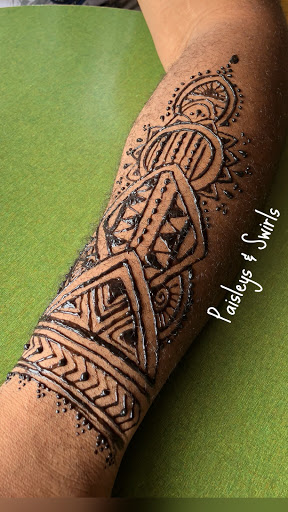 Explore hispanic tattoo ideas, creative tattoo ideas in Houston, available at Paisleys and Swirls - Henna Artist in Houston