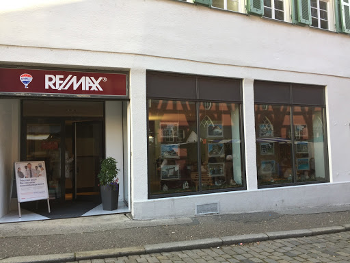 RE / MAX Professionals ACI GmbH & Co. KG