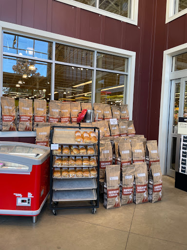 Grocery Store «Whole Foods Market», reviews and photos, 2800 196th St SW #100, Lynnwood, WA 98036, USA