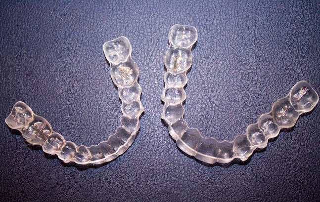 Esra Dental Clinic Cabinet Stomatologic - <nil>