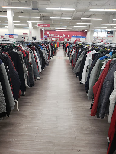 Clothing Store «Burlington Coat Factory», reviews and photos, 17500 Southcenter Pkwy, Tukwila, WA 98188, USA