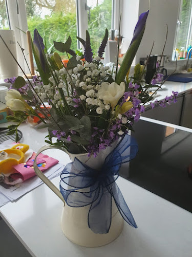 Statham Flowers - Florist
