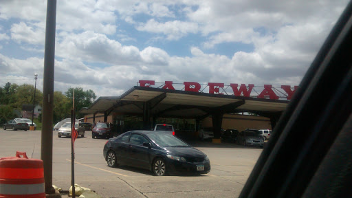 Grocery Store «Fareway Grocery», reviews and photos, 102 W Anson St, Marshalltown, IA 50158, USA