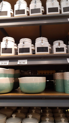 Furniture Store «Crate and Barrel Outlet», reviews and photos, 1317 Inwood Rd, Dallas, TX 75247, USA