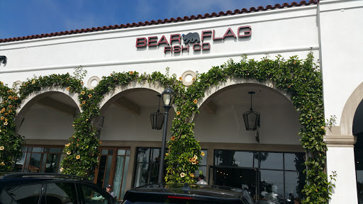 Shopping Mall «Crystal Cove Shopping Center», reviews and photos, 7845-8085 East Coast Hwy, Newport Beach, CA 92657, USA