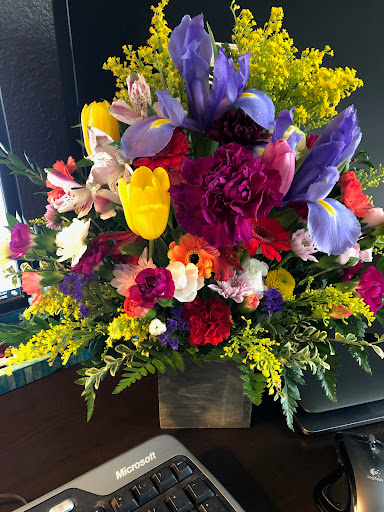 Florist «Joy Flower Shop», reviews and photos, 7630 Fair Oaks Blvd, Carmichael, CA 95608, USA