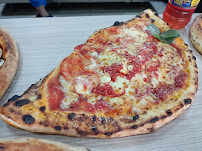 Photos du propriétaire du Pizzeria O'Bois - Pizza fraîche au feu de bois - Halal à Saint-Denis - n°3