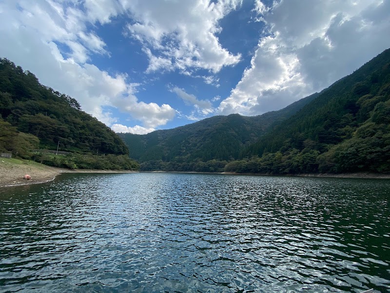 留浦浮橋