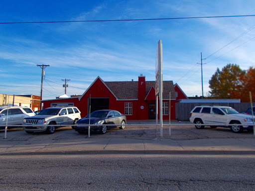 Used Car Dealer «Ulysses The Car Guy», reviews and photos, 805 E Central Ave, Wichita, KS 67202, USA