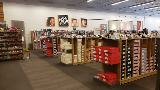 Shoe Store «DSW Designer Shoe Warehouse», reviews and photos, 8348 Agora Pkwy, Schertz, TX 78154, USA