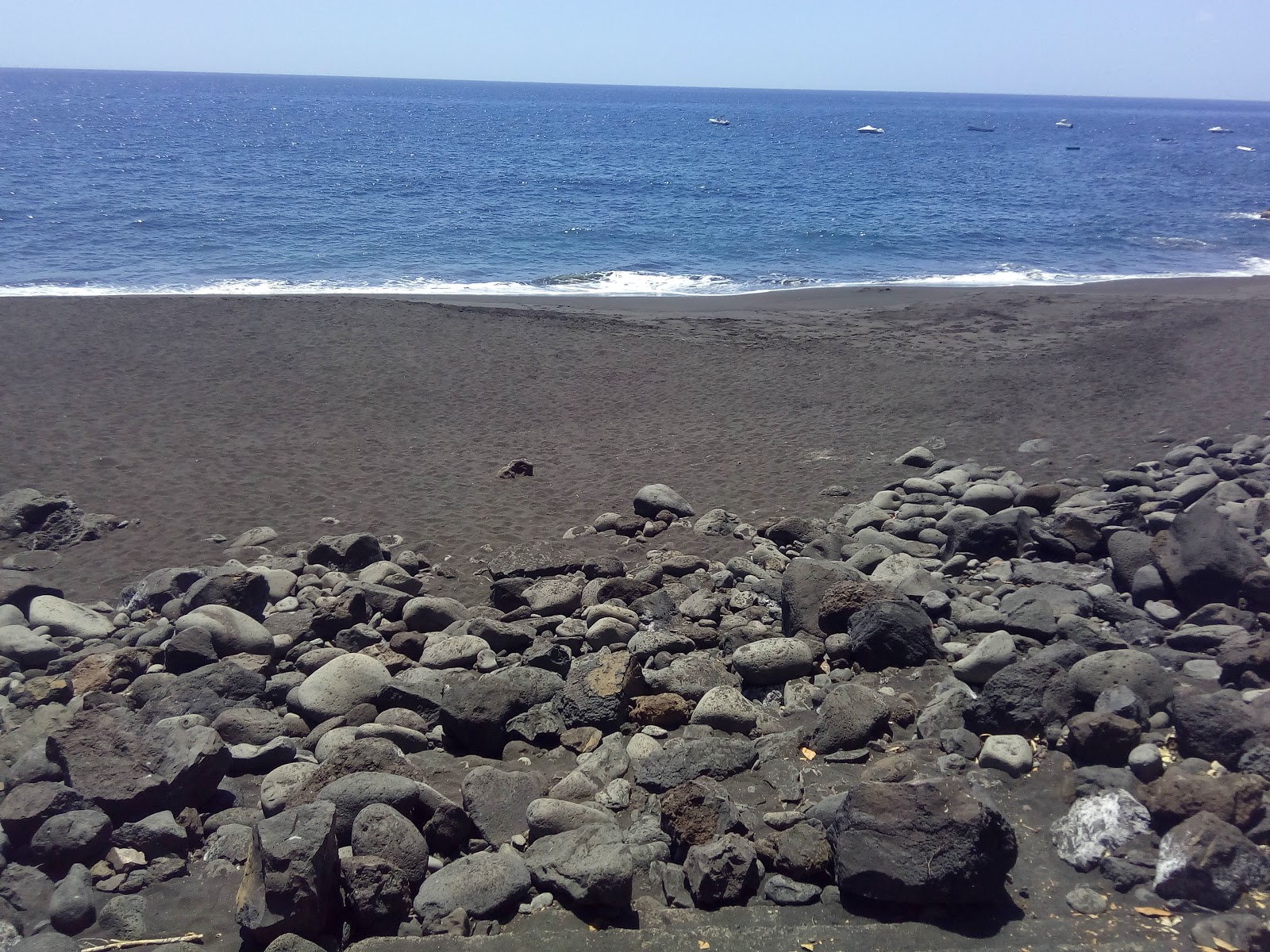 Playa La Veta'in fotoğrafı - rahatlamayı sevenler arasında popüler bir yer