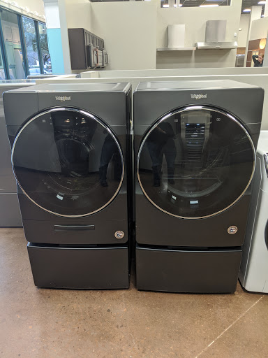 Appliance Store «Factory Builder Stores», reviews and photos, 512 E Dallas Rd #500, Grapevine, TX 76051, USA