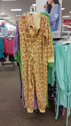 Department Store «Target», reviews and photos, 197 Gravois Bluffs Plaza Dr, Fenton, MO 63026, USA