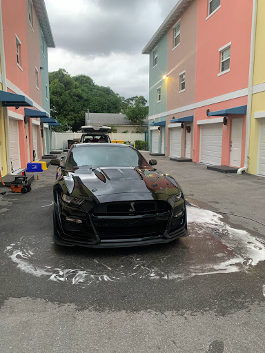 Precision detailing2u en Royal Palm Beach