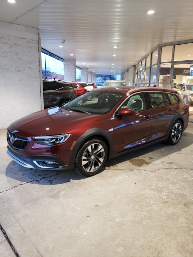 Used Car Dealer «Sims Buick GMC», reviews and photos, 940 Babbitt Rd, Euclid, OH 44123, USA