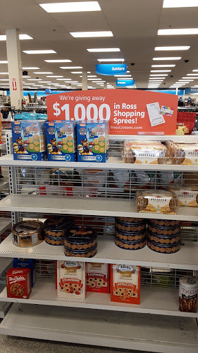 Clothing Store «Ross Dress for Less», reviews and photos, 620 Triangle Shopping Center, Longview, WA 98632, USA