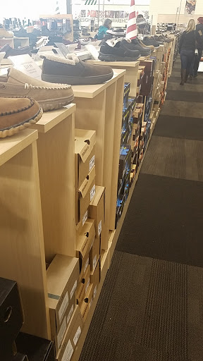 Shoe Store «DSW Designer Shoe Warehouse», reviews and photos, 1350 Bald Hill Rd, Warwick, RI 02886, USA