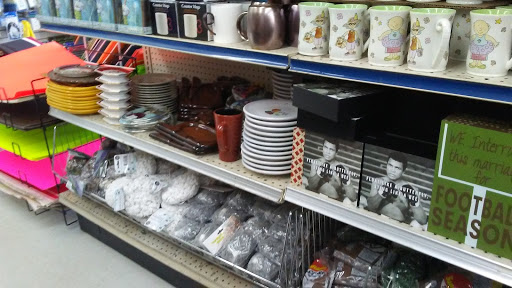 Dollar Store «King Dollar», reviews and photos, 707 E Davis St, Conroe, TX 77301, USA