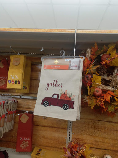 Discount Store «Big Lots», reviews and photos, 2260 MacArthur Dr, Orange, TX 77630, USA