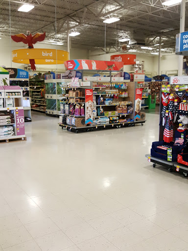 Pet Supply Store «PetSmart», reviews and photos, 73 RHL Blvd, South Charleston, WV 25309, USA