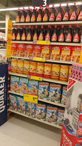 Grocery Store «Jewel-Osco», reviews and photos, 2164 Bloomingdale Rd, Glendale Heights, IL 60139, USA