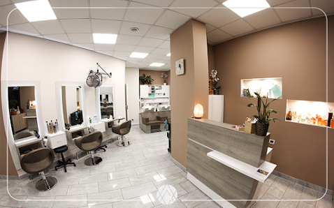 Malama Hair Salon Via Galliera, 234/2, 40050 Funo BO, Italia
