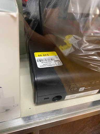 Thrift Store «Southern Oregon Goodwill Retail Store», reviews and photos