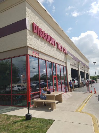 Tire Shop «Discount Tire Store - Selma, TX», reviews and photos, 8130 Agora Pkwy, Selma, TX 78154, USA
