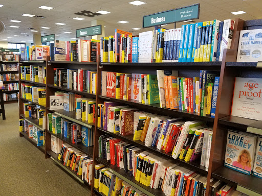 Book Store «Barnes & Noble», reviews and photos, 20600 N Rand Rd, Deer Park, IL 60010, USA