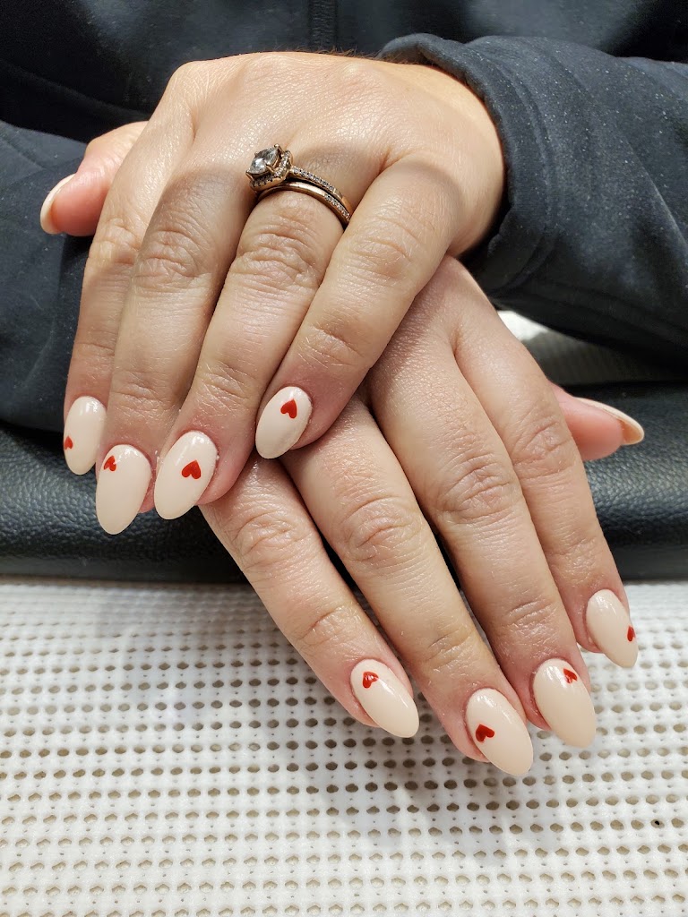 Young Star Nails 07512
