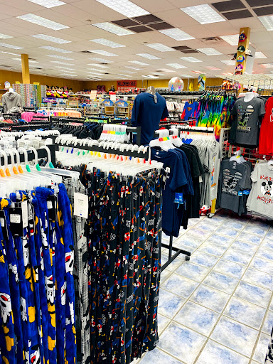 Supermarket «Lake Buena Vista Supermarket Kash N Karry Supercenter», reviews and photos, 13400 S Apopka Vineland Rd, Orlando, FL 32821, USA