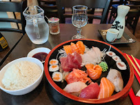 Plats et boissons du Restaurant japonais Sushi Crimée à Paris - n°3