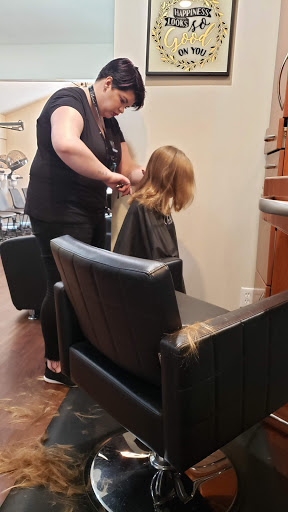 Beauty Salon «Bellezza Salon», reviews and photos, 206 Deo Dr, Newark, OH 43055, USA