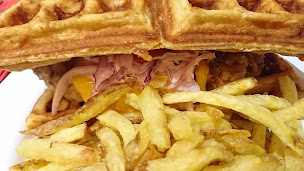 Photo n°31 de Gumbo Yaya Chicken and Waffles à Paris ()